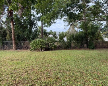 2342 Sw Bayshore Boulevard - Photo Thumbnail 21