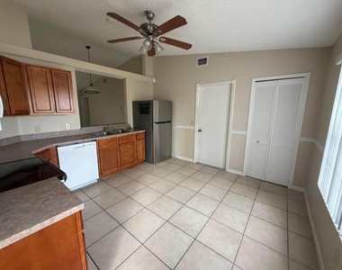 2342 Sw Bayshore Boulevard - Photo Thumbnail 5