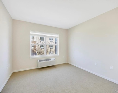 3 Meadows Lane - Photo Thumbnail 15
