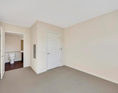3 Meadows Lane - Photo Thumbnail 19