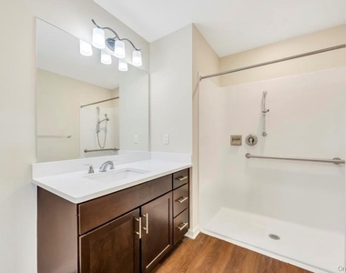 3 Meadows Lane - Photo Thumbnail 17