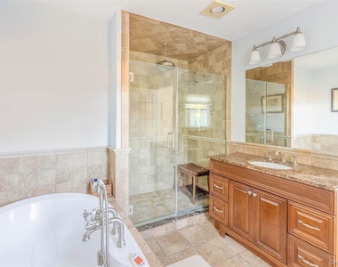 435 Luptons Point Road - Photo Thumbnail 26