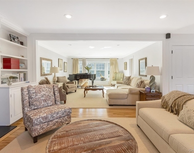 435 Luptons Point Road - Photo Thumbnail 11