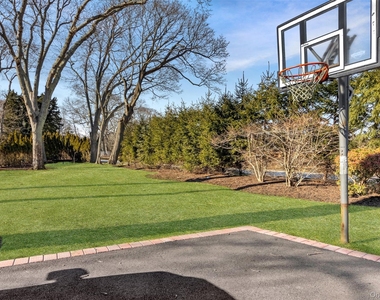 435 Luptons Point Road - Photo Thumbnail 18