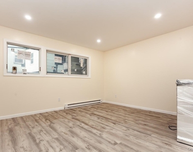 300 Highland Avenue - Photo Thumbnail 4