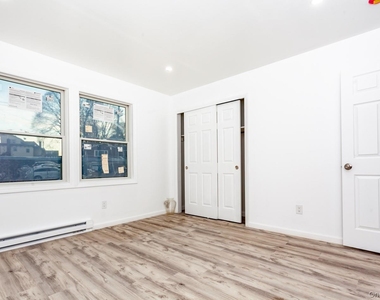 300 Highland Avenue - Photo Thumbnail 10