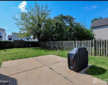 111 John Street - Photo Thumbnail 11