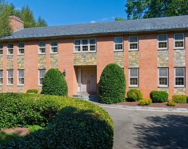 221 Chain Bridge Road - Photo Thumbnail 5