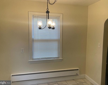 7902 Garland Avenue - Photo Thumbnail 2