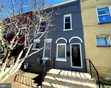 1210 Half Street Sw - Photo Thumbnail 1