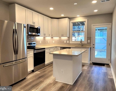1210 Half Street Sw - Photo Thumbnail 5