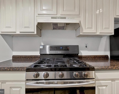 1351 Monroe Street Nw - Photo Thumbnail 9