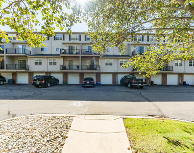 695 River Park Village Boulevard - Photo Thumbnail 20