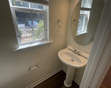 1130 Renewal Place - Photo Thumbnail 11