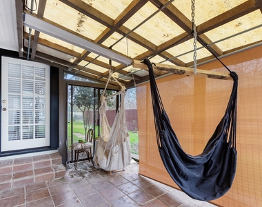 803 Peach St - Photo Thumbnail 17