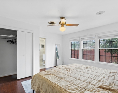 803 Peach St - Photo Thumbnail 14