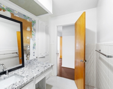 803 Peach St - Photo Thumbnail 26