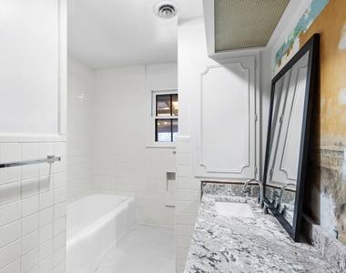 803 Peach St - Photo Thumbnail 25