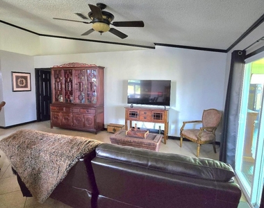 6931 Cane Grass Lane E - Photo Thumbnail 12