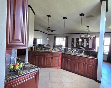 6931 Cane Grass Lane E - Photo Thumbnail 9