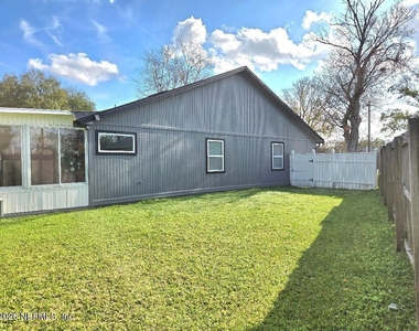 6931 Cane Grass Lane E - Photo Thumbnail 48