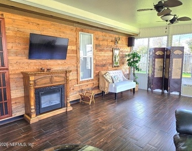 6931 Cane Grass Lane E - Photo Thumbnail 41
