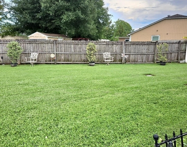 6931 Cane Grass Lane E - Photo Thumbnail 46