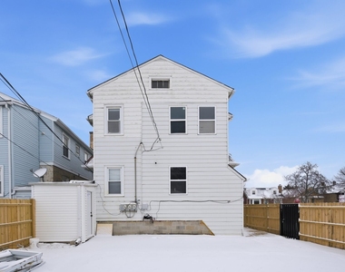 5301 W Winona Street - Photo Thumbnail 8