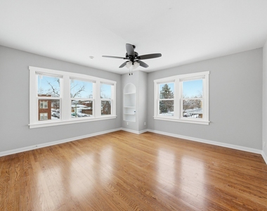5301 W Winona Street - Photo Thumbnail 1
