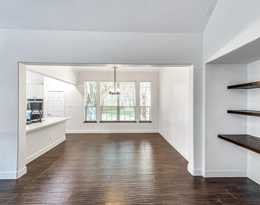 6 Old River Place - Photo Thumbnail 15