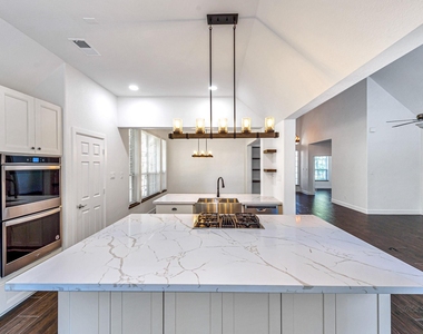 6 Old River Place - Photo Thumbnail 21