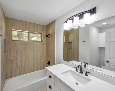 6 Old River Place - Photo Thumbnail 12