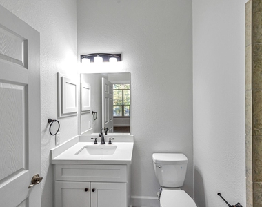 6 Old River Place - Photo Thumbnail 6