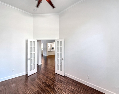 6 Old River Place - Photo Thumbnail 9
