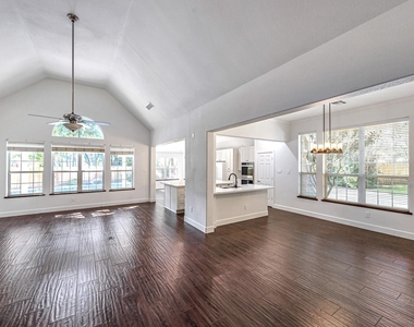 6 Old River Place - Photo Thumbnail 14