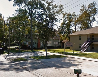 815 East Russell Avenue - Photo Thumbnail 2