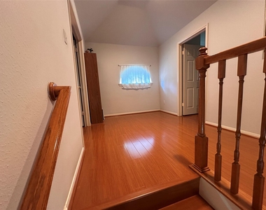 4506 Colony Hills Drive - Photo Thumbnail 13