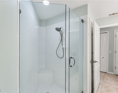 15091 Tamarind Cay Court - Photo Thumbnail 15