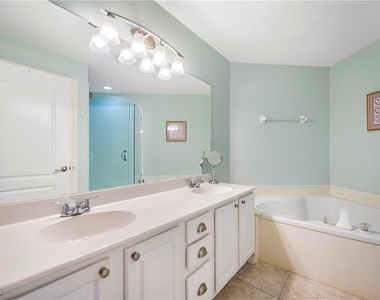 15091 Tamarind Cay Court - Photo Thumbnail 14