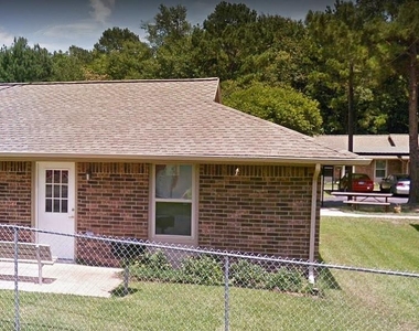 101 Bogle Road - Photo Thumbnail 4