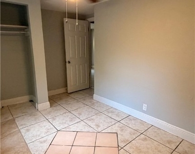 2181 Coronet Street - Photo Thumbnail 6