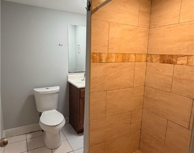 2181 Coronet Street - Photo Thumbnail 7