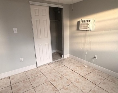 2181 Coronet Street - Photo Thumbnail 11