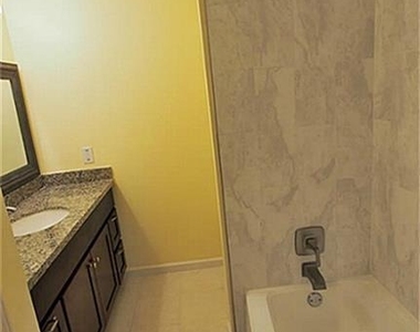 15312 Gorham Dr - Photo Thumbnail 18