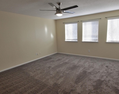 15312 Gorham Dr - Photo Thumbnail 13