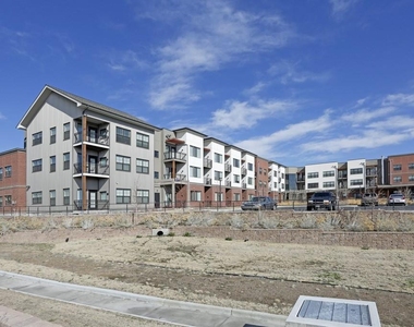 5430 W 73rd Ave - Photo Thumbnail 2