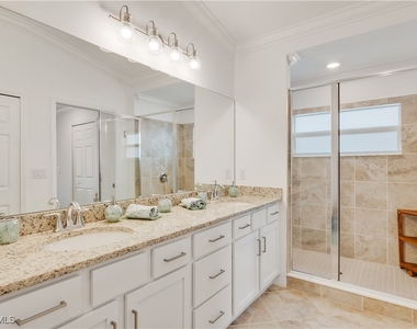43041 Greenway Boulevard - Photo Thumbnail 9