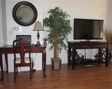 3051 Horizon Lane - Photo Thumbnail 5