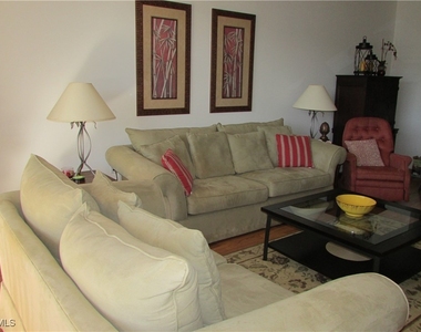 3051 Horizon Lane - Photo Thumbnail 6