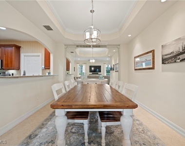 2809 Tiburon Boulevard E - Photo Thumbnail 7
